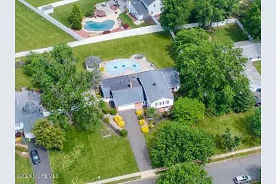 21 Applegate Road, Freehold, NJ 07728 - Photo 3