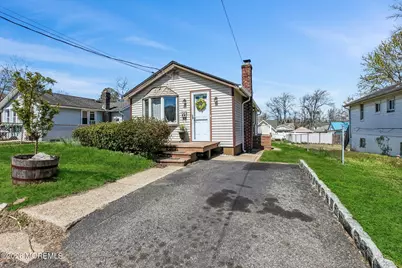 26 Hilltop Boulevard, Keyport, NJ 07735 - Photo 19