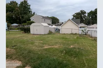 26 Hilltop Boulevard, Keyport, NJ 07735 - Photo 15