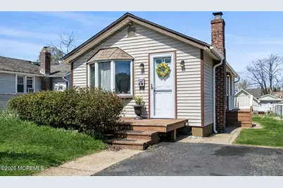 26 Hilltop Boulevard, Keyport, NJ 07735 - Photo 1