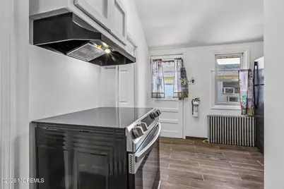 26 Hilltop Boulevard, Keyport, NJ 07735 - Photo 7