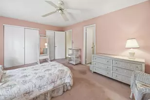 12 Interlaken Ct, Freehold, NJ 07728 - Photo 5