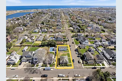 28 Wyckoff Avenue #and 28-1/2, Manasquan, NJ 08736 - Photo 5