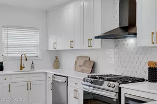 34 Tortola St, Toms River Township, NJ 08757 - Photo 17