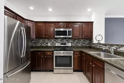 324 Promenade, Edgewater, NJ 07020 - Photo 11