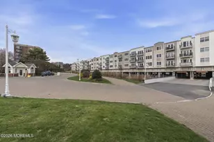 324 Promenade, Edgewater, NJ 07020 - Photo 43