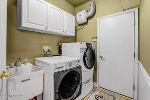 15 Crawford Rd, Manalapan Township, NJ 07726 - Photo 21