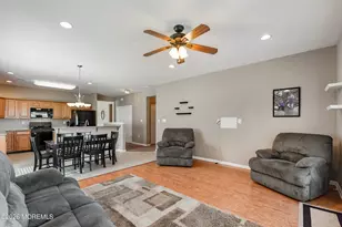 101 Huntington Dr, Jackson, NJ 08527 - Photo 11