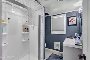 853 Spray Ave, Beachwood, NJ 08722 - Photo 21