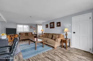 25 Gerald Terrace, Hazlet Township, NJ 07730 - Photo 9