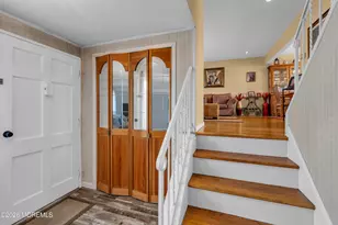 25 Gerald Terrace, Hazlet Township, NJ 07730 - Photo 7