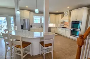 417 Delray Dr, Lavallette, NJ 08735 - Photo 11