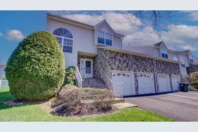 37 Hummingbird Court, Marlboro Township, NJ 07746 - Photo 3