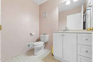 35 Trish Ct, Matawan, NJ 07747 - Photo 23