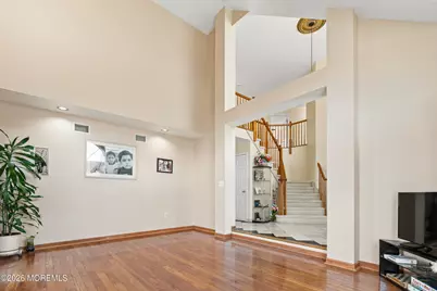 35 Trish Court, Matawan, NJ 07747 - Photo 9