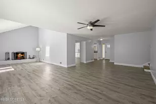 6 Rockwell Cir, Marlboro Township, NJ 07746 - Photo 15