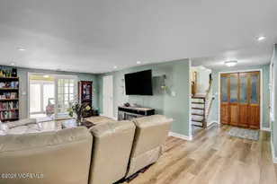 611 S Laurel Ave, Hazlet Township, NJ 07730 - Photo 9