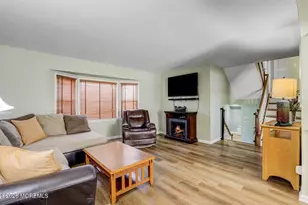 611 S Laurel Ave, Hazlet Township, NJ 07730 - Photo 13