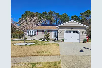 9 Flamingo Way, Toms River Township, NJ 08757 - Photo 1