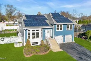 522 Woolley Dr, Neptune Township, NJ 07753 - Photo 43