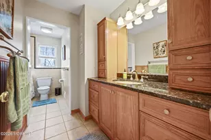 36 Overbrook Dr, Freehold, NJ 07728 - Photo 21