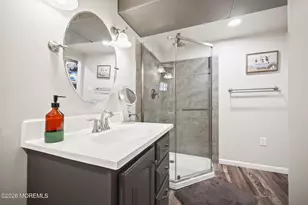 36 Overbrook Dr, Freehold, NJ 07728 - Photo 27