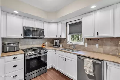 1551 Harry Wright Boulevard, Whiting, NJ 08759 - Photo 11