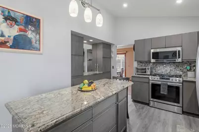 864 Breezy Oaks Drive, Toms River Township, NJ 08753 - Photo 15