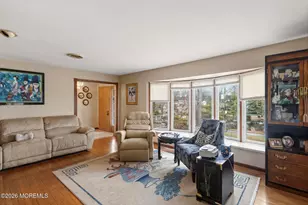 864 Breezy Oaks Dr, Toms River Township, NJ 08753 - Photo 7