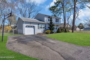 251 Pine Tree Dr, Brick, NJ 08723 - Photo 9