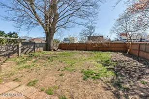 78 Liberty Pl, Hazlet Township, NJ 07734 - Photo 25