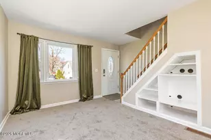 78 Liberty Pl, Hazlet Township, NJ 07734 - Photo 5