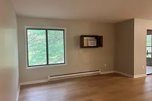 140 Amberly Dr, Englishtown, NJ 07726 - Photo 13