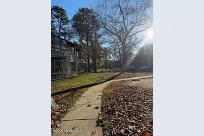 140 Amberly Drive #J, Englishtown, NJ 07726 - Photo 9