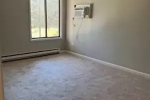 140 Amberly Dr, Englishtown, NJ 07726 - Photo 3