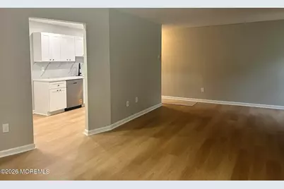 140 Amberly Drive #J, Englishtown, NJ 07726 - Photo 5