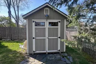 402 Maple Dr, Belford, NJ 07718 - Photo 17