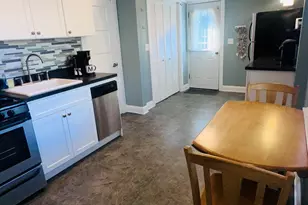 402 Maple Dr, Belford, NJ 07718 - Photo 7