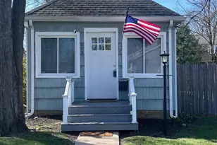 402 Maple Dr, Belford, NJ 07718 - Photo 1