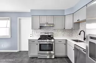 6 Stowe Ct, Freehold, NJ 07728 - Photo 13