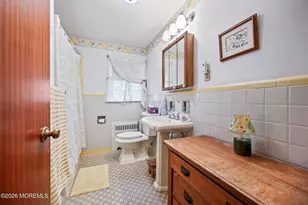 733 3rd St, Dunellen, NJ 08812 - Photo 17