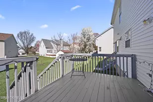 30 Terrier Pl, Kendall Park, NJ 08824 - Photo 51