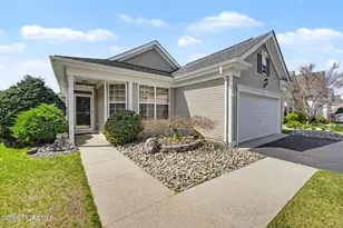 39 Marlow Dr, Jackson, NJ 08527 - Photo 1