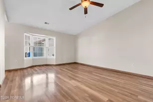 22 Farnworth Close, Freehold, NJ 07728 - Photo 11