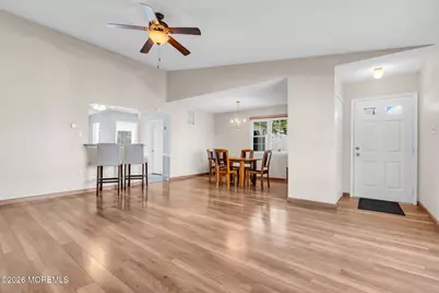 22 Farnworth Close #1000, Freehold, NJ 07728 - Photo 13
