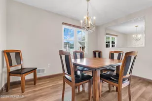 22 Farnworth Close, Freehold, NJ 07728 - Photo 15