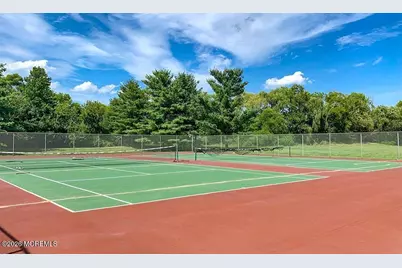 22 Farnworth Close #1000, Freehold, NJ 07728 - Photo 43