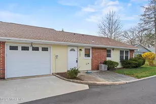 404A Picardy Ct, Lakewood, NJ 08701 - Photo 23