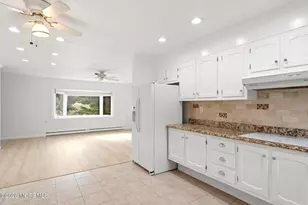 404A Picardy Ct, Lakewood, NJ 08701 - Photo 5