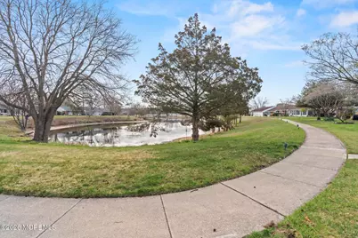 404A Picardy Court, Lakewood, NJ 08701 - Photo 5